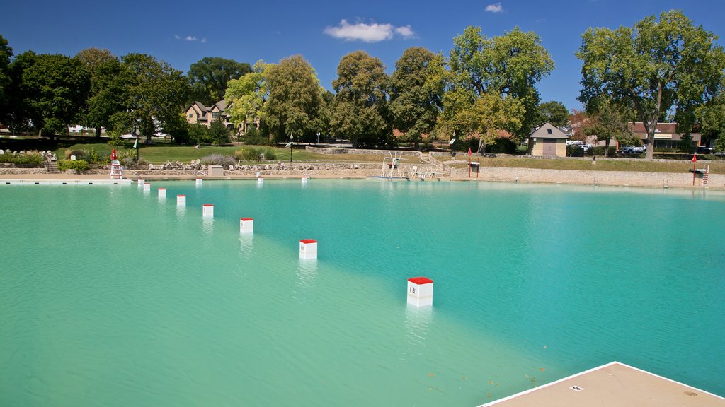 Centennial Beach showing a pool