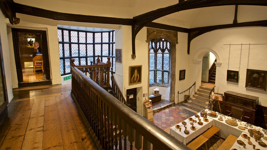 Strangers Hall Garden showing interior views