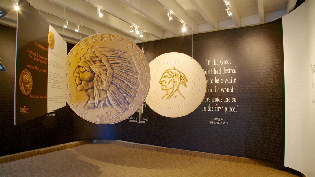 Agua Caliente Cultural Museum showing interior views