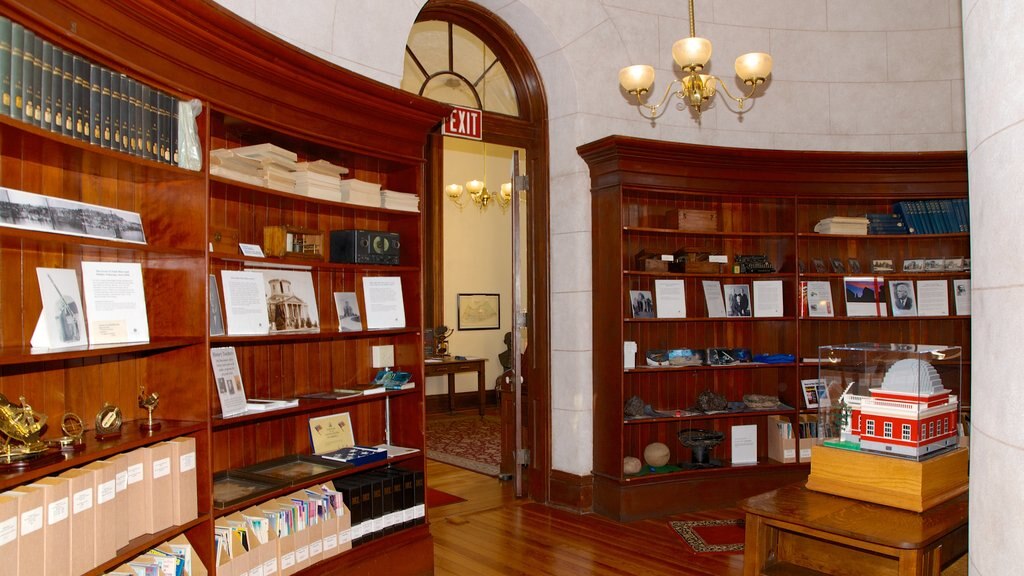 Cincinnati Observatory Center showing heritage architecture and interior views