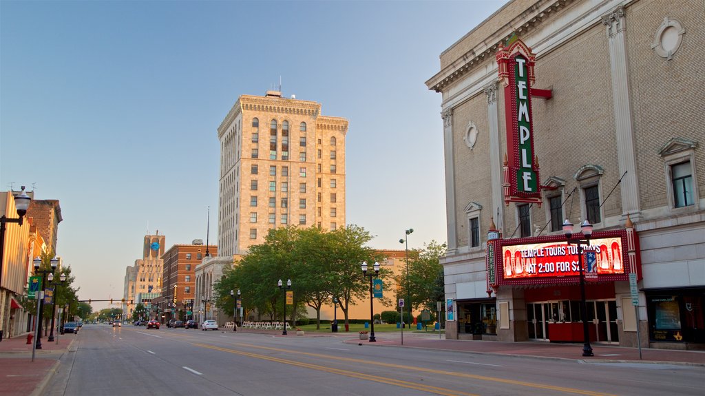 Temple Theatre showing signage