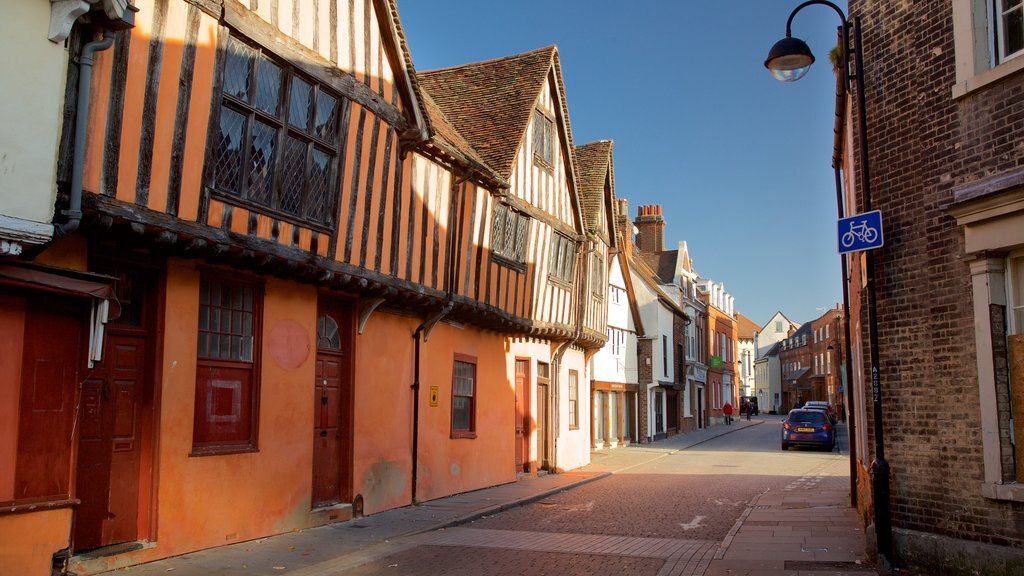 Ipswich mostrando uma cidade pequena ou vila