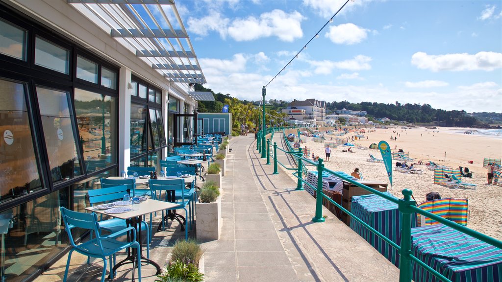 Playa St Brelade\'s Bay mostrando vistas generales de la costa