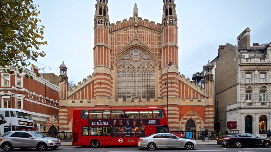 Chelsea showing heritage architecture