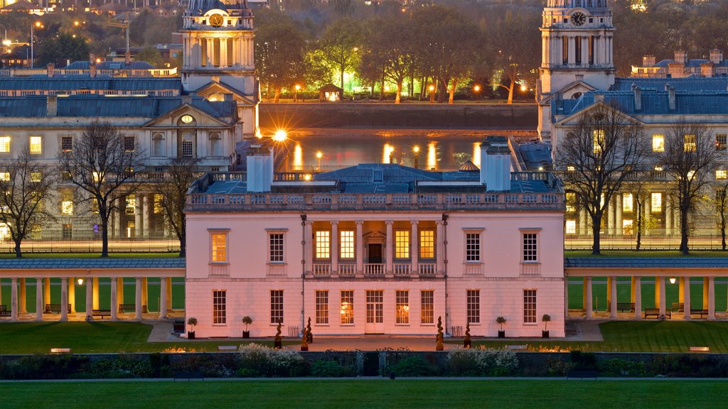 Greenwich Park featuring heritage architecture and night scenes