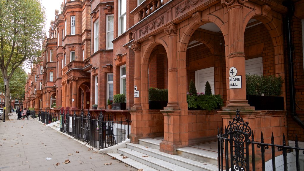 Sloane Square which includes heritage elements