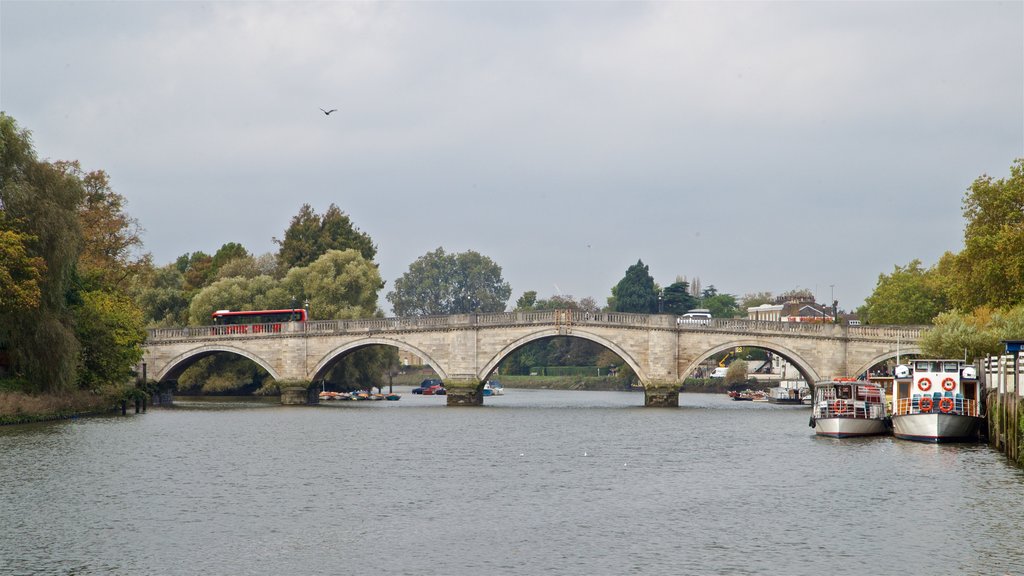 Richmond Bridge featuring a bridge and a river or creek