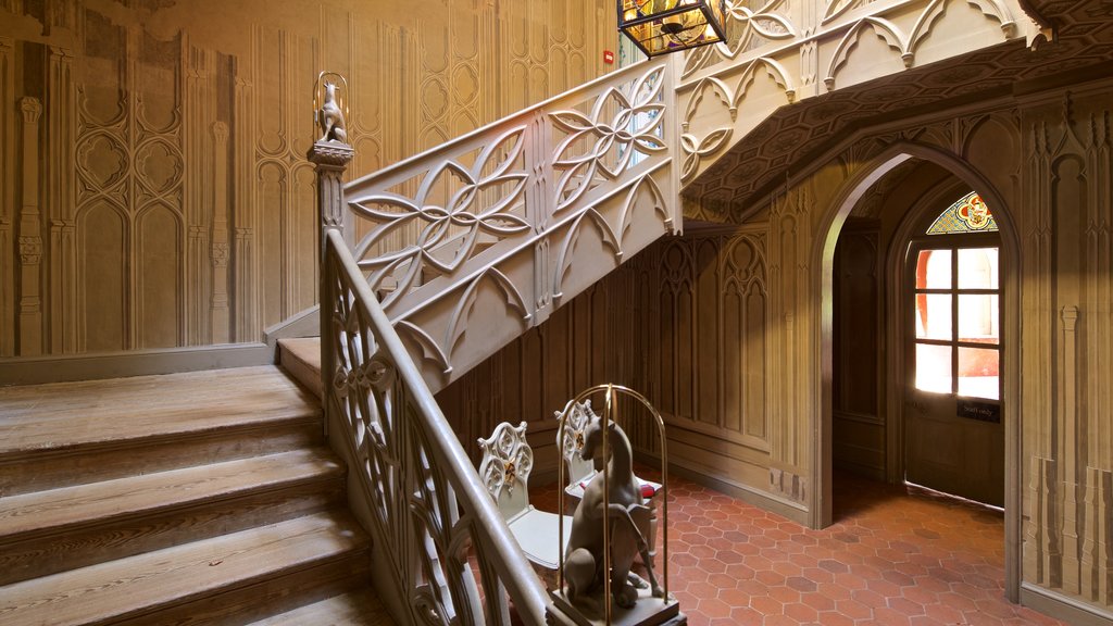 Strawberry Hill showing heritage elements and interior views