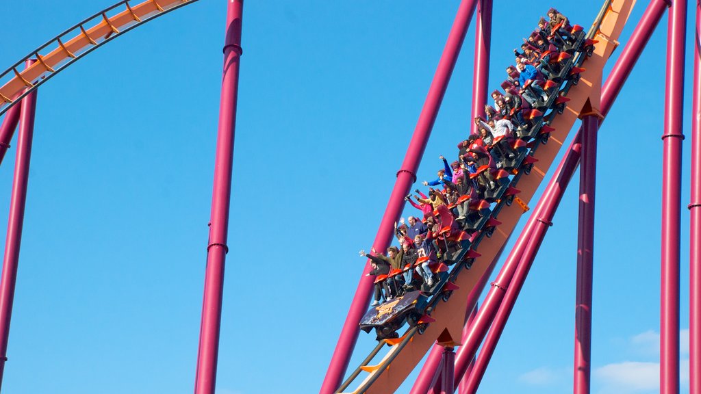 Six Flags Great America showing rides