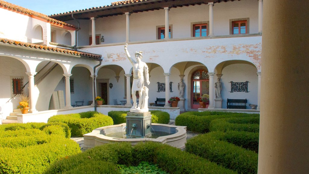 Villa Terrace Decorative Arts Museum featuring a statue or sculpture and art