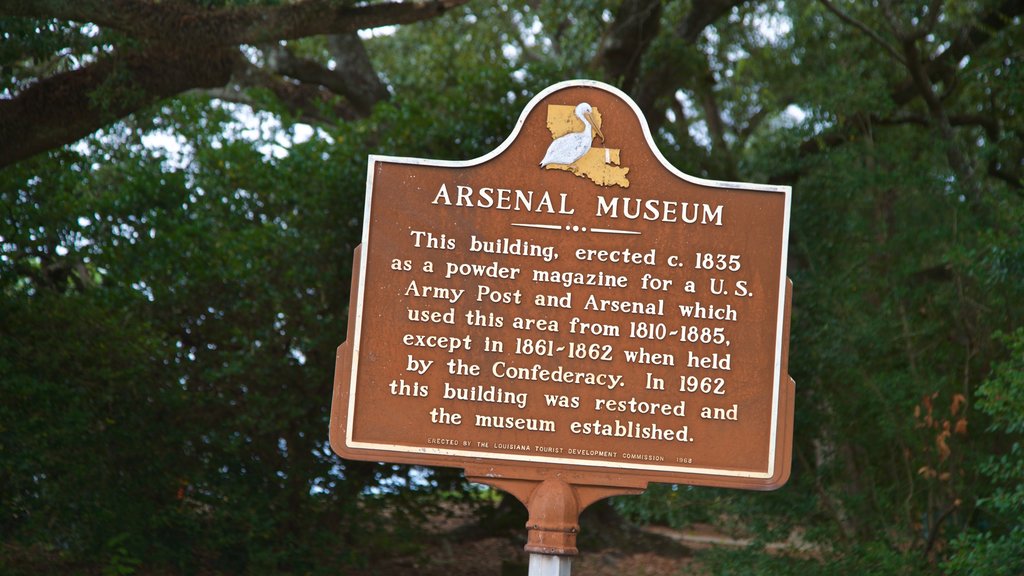 Arsenal Park which includes signage