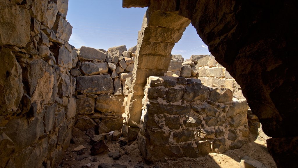 Qasr al-Azraq que inclui uma ruína