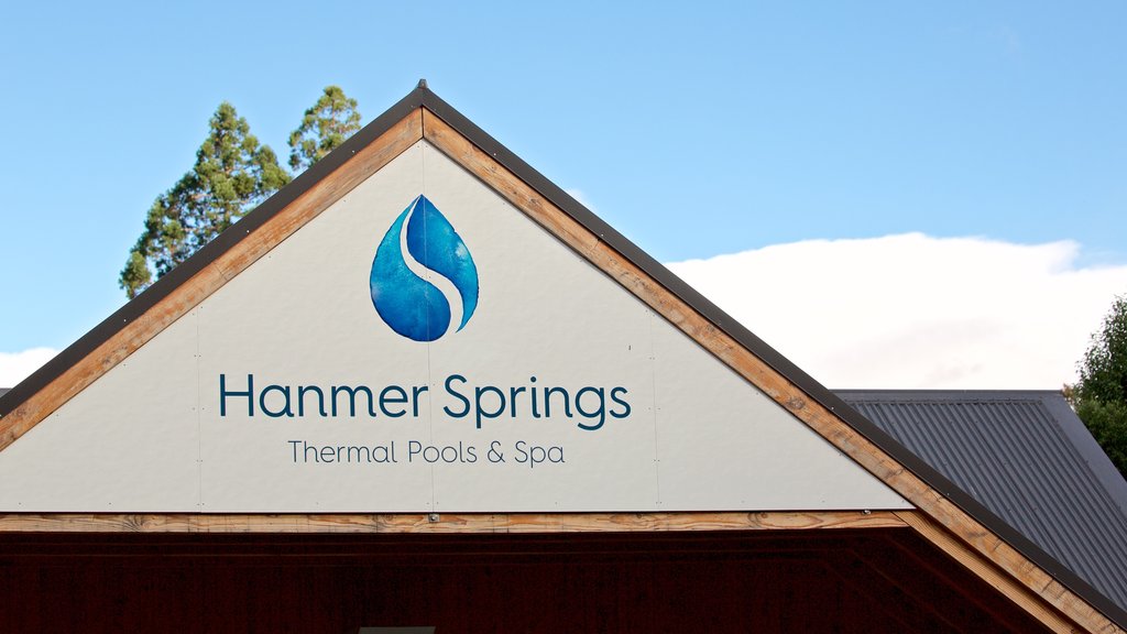 Hanmer Springs Thermal Reserve which includes signage