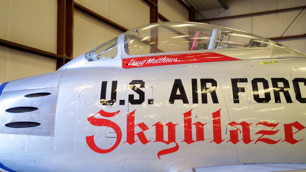 Valiant Air Command Warbird Museum which includes military items and signage