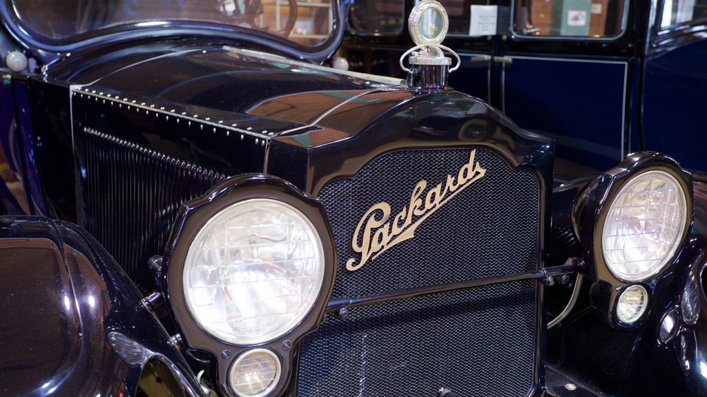 Museo de Autos Antiguos de Fort Lauderdale mostrando elementos del patrimonio