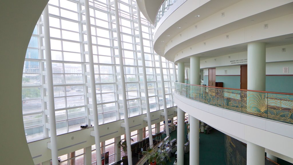 Adrienne Arsht Center for the Performing Arts of Miami-Dade County som omfatter interiør