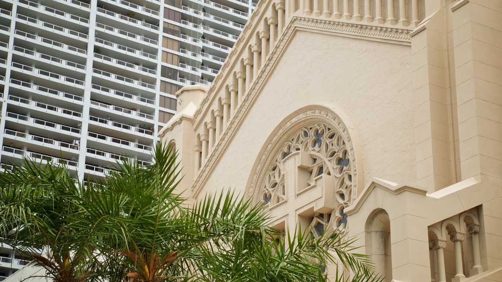 Trinity Episcopal Cathedral which includes a church or cathedral and heritage elements