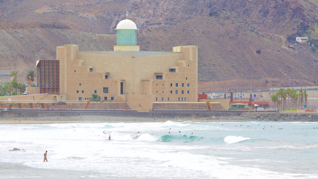 Playa de Las Canteras featuring general coastal views