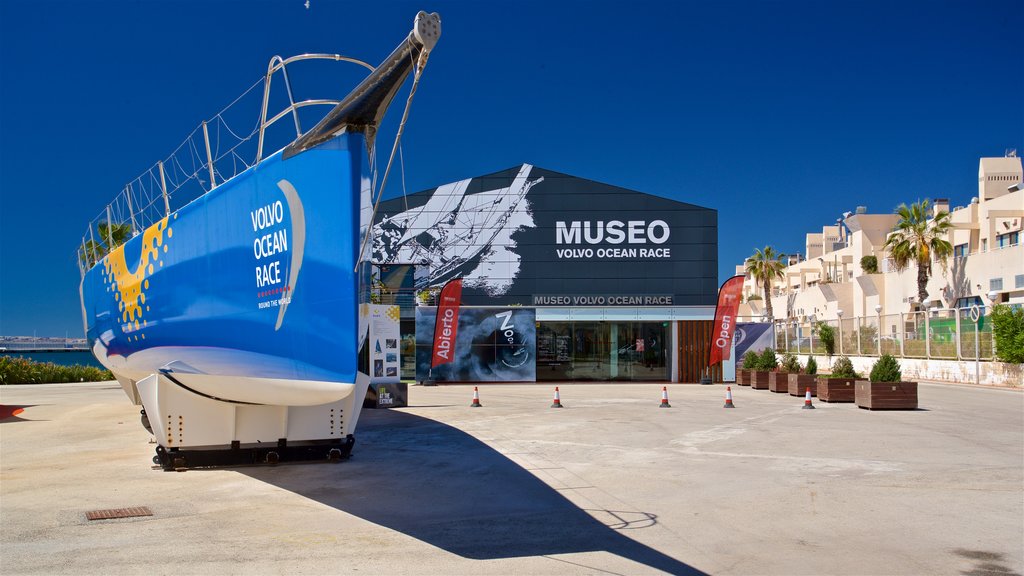 Museo Volvo Ocean Race showing signage