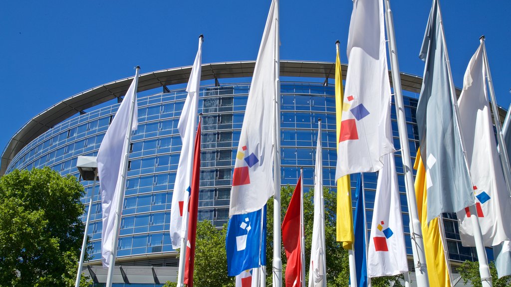 Congress Center Messe Frankfurt showing modern architecture