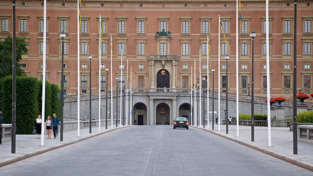 Stockholms kongelige palass fasiliteter samt historisk arkitektur