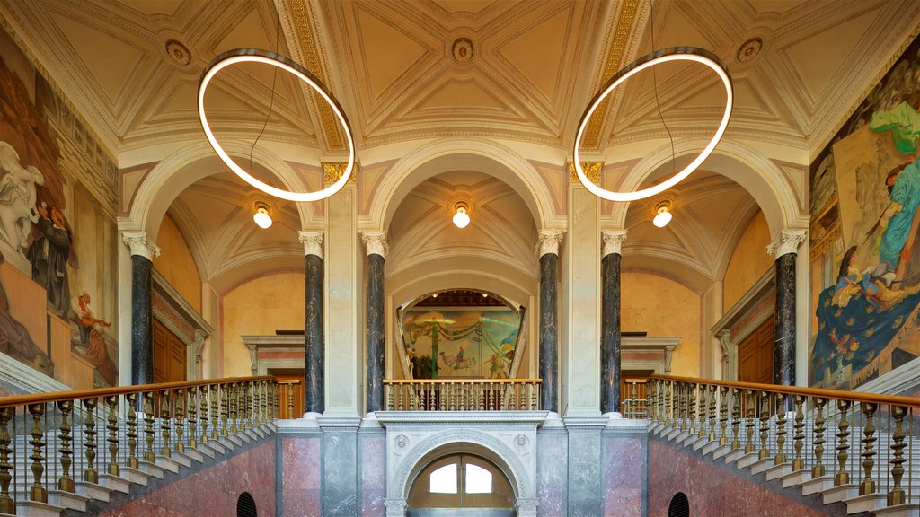 Museo nacional que incluye vistas interiores, elementos del patrimonio y arte