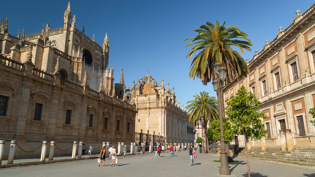 Cabildo Catedral showing a square or plaza, a church or cathedral and heritage architecture