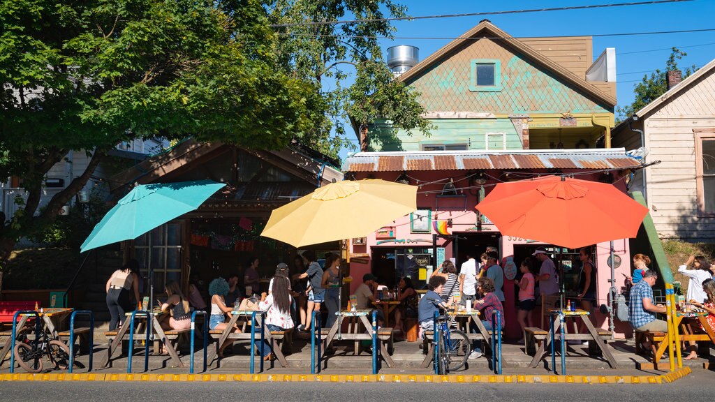 Portland featuring outdoor eating as well as a small group of people