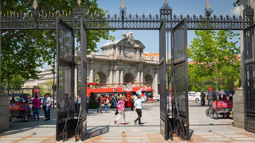 Puerta de Alcala featuring heritage elements