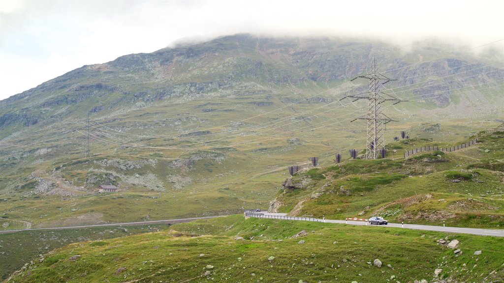 Pontresina showing mist or fog, tranquil scenes and mountains