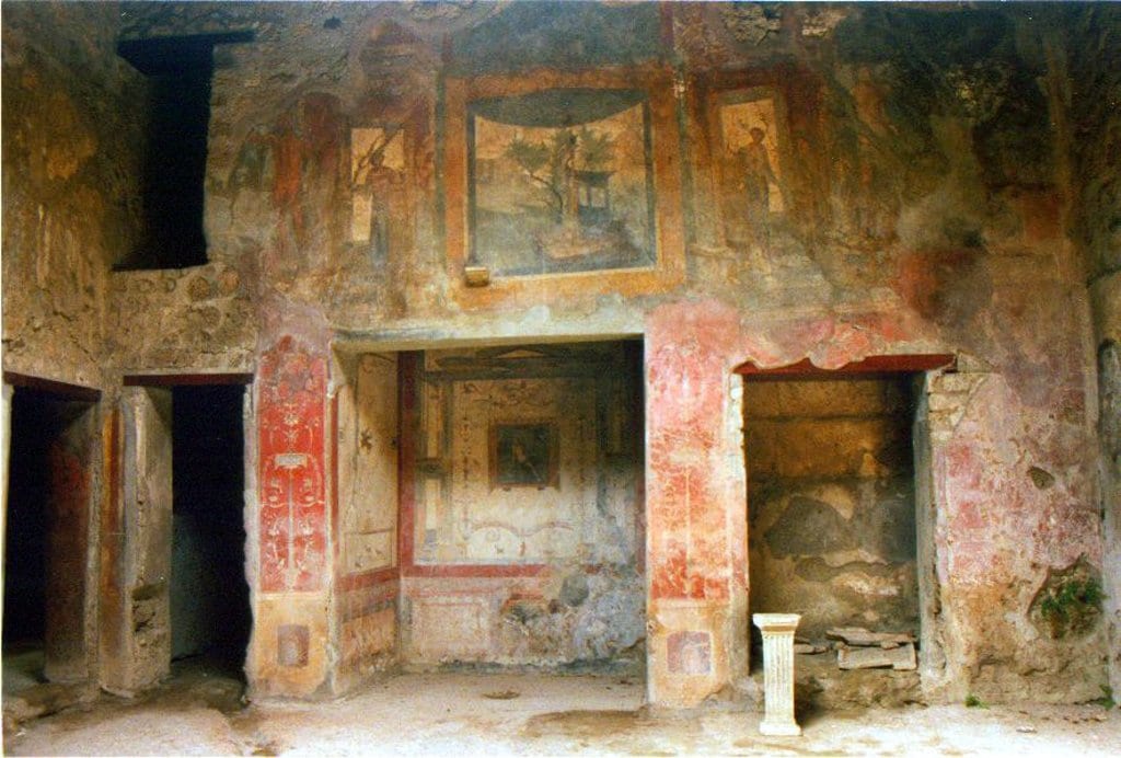 Villa dell'Ara Massima - By Canadacow - Flickr, CC BY 2.0, https://commons.wikimedia.org/w/index.php?curid=444293