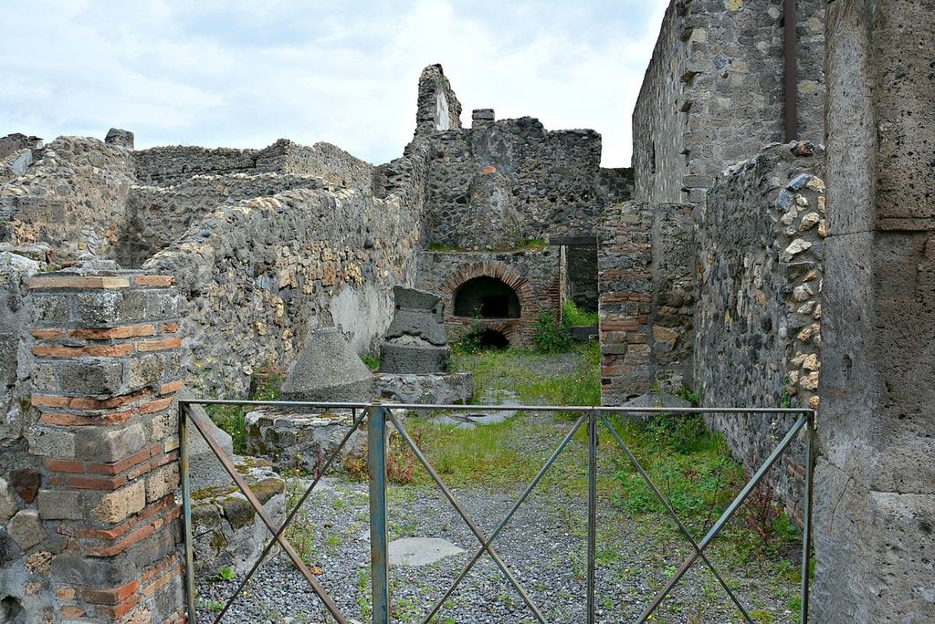 Panificio - Di Mentnafunangann - Opera propria, CC BY-SA 4.0, https://commons.wikimedia.org/w/index.php?curid=42966103