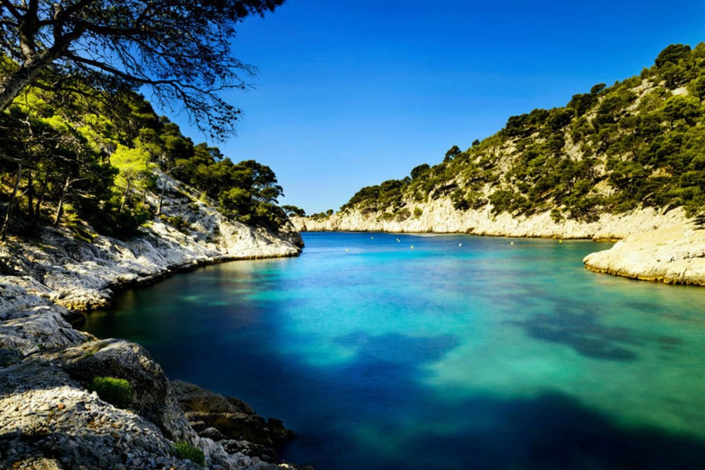 Calanques di Port Pin a Cassis, nei pressi di Marsiglia - Photo credit Alamy
