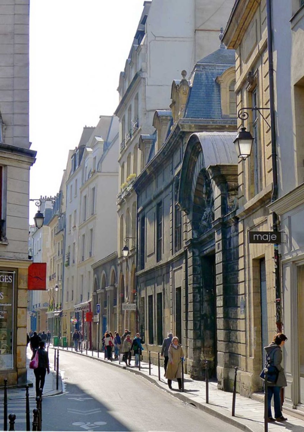 Uno scorcio di Rue Vieille du Temple - By Mbzt (Own work)  , via Wikimedia Commons