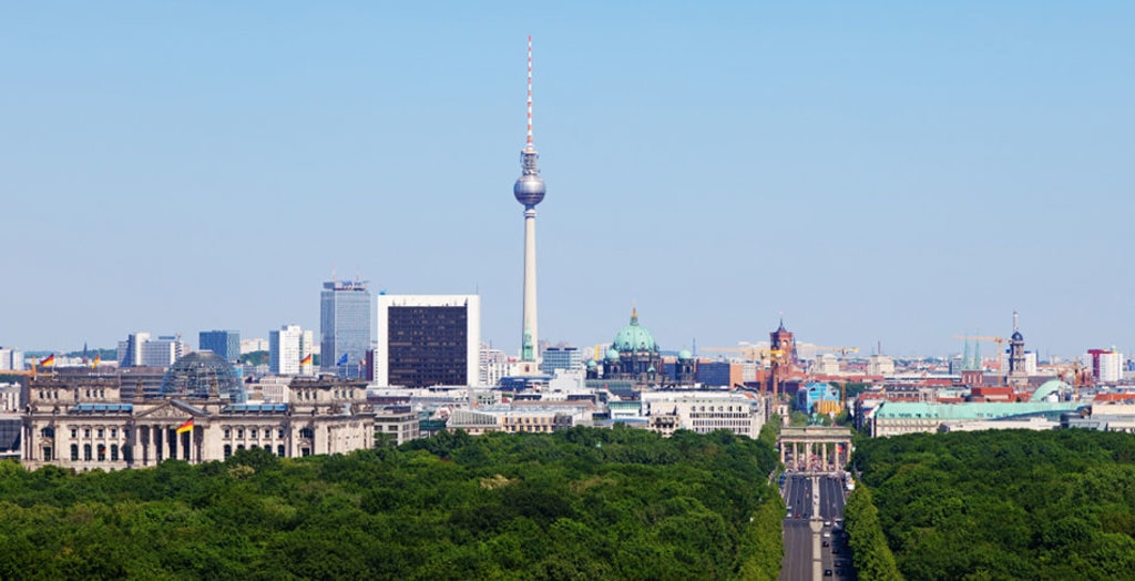 Una veduta panoramica di Berlino Thomas Wolf, www.foto-tw.de  , via Wikimedia Commons