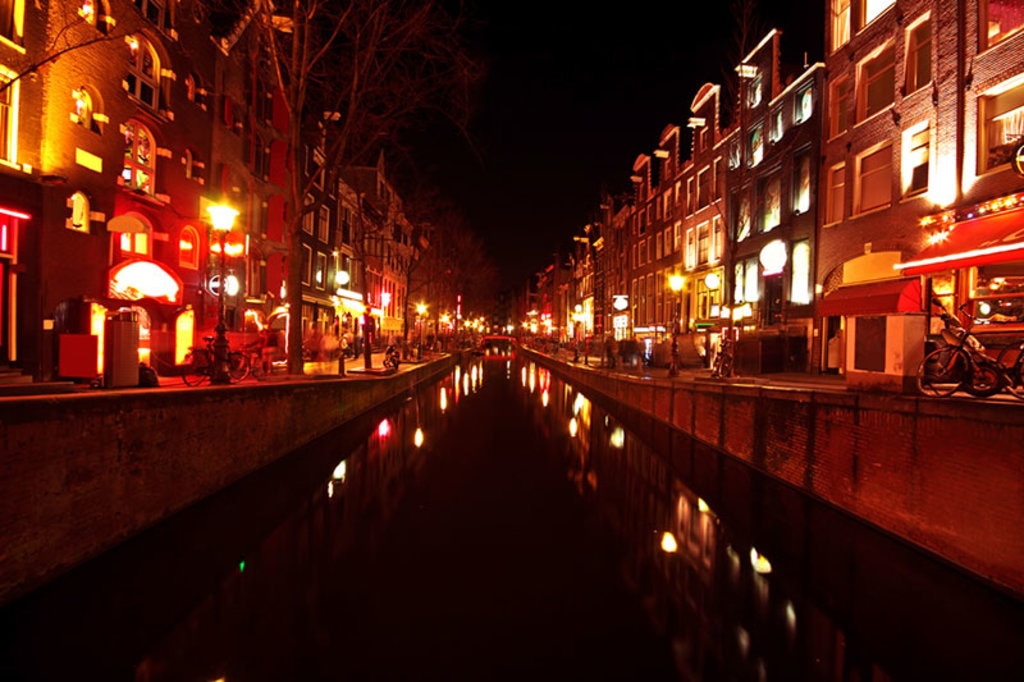 Il quartiere a luci rosse di Amsterdam