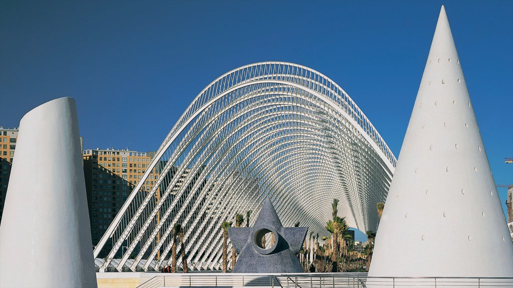 Ciudad de las Artes y las Ciencias mostrando arquitetura moderna e uma cidade