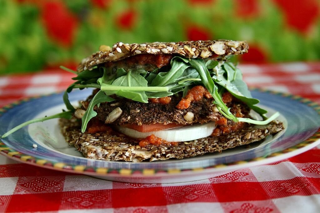 Raw Vegan Veggy Patty - By Nuagecafe  , via Wikimedia Commons