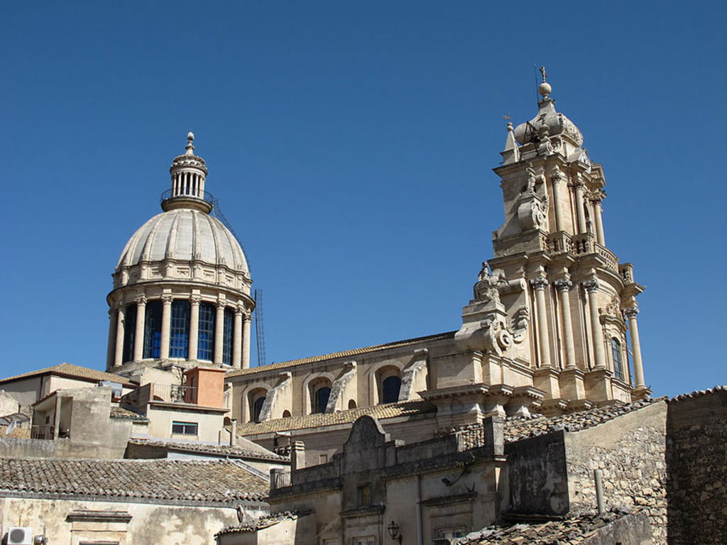 Duomo di San Giorgio a Ragusa Ibla - By Mikenorton (Own work)  , via Wikimedia Commons