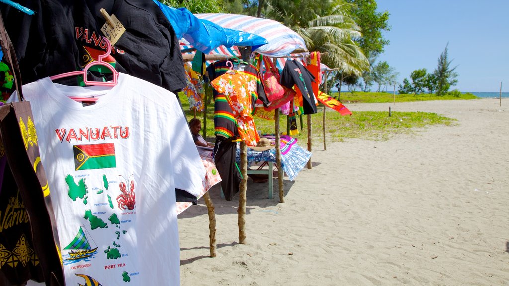 Bahía Mele mostrando una playa y mercados