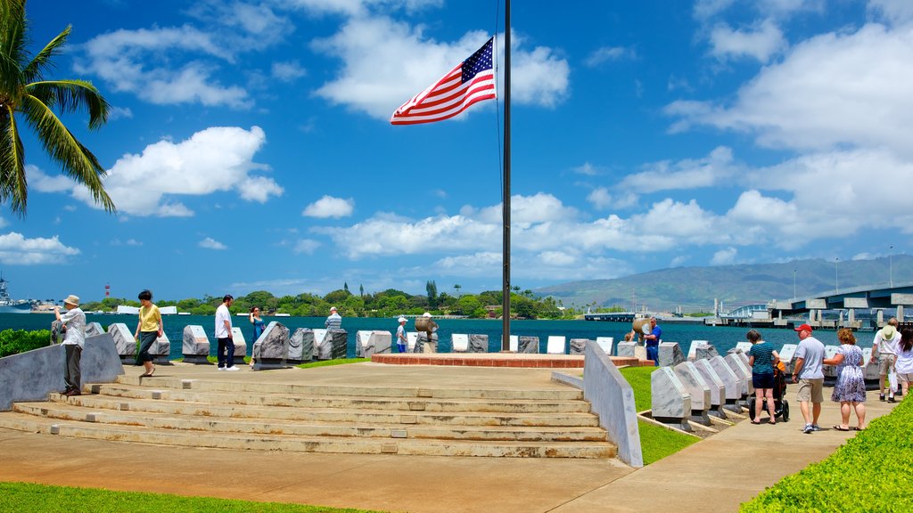 USS Bowfin Submarine Museum and Park showing a garden and general coastal views