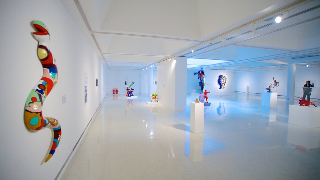 Gallery of Modern Art showing art and interior views