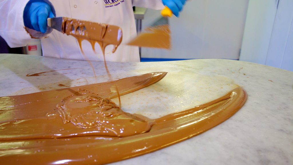 Cadbury World showing food and interior views