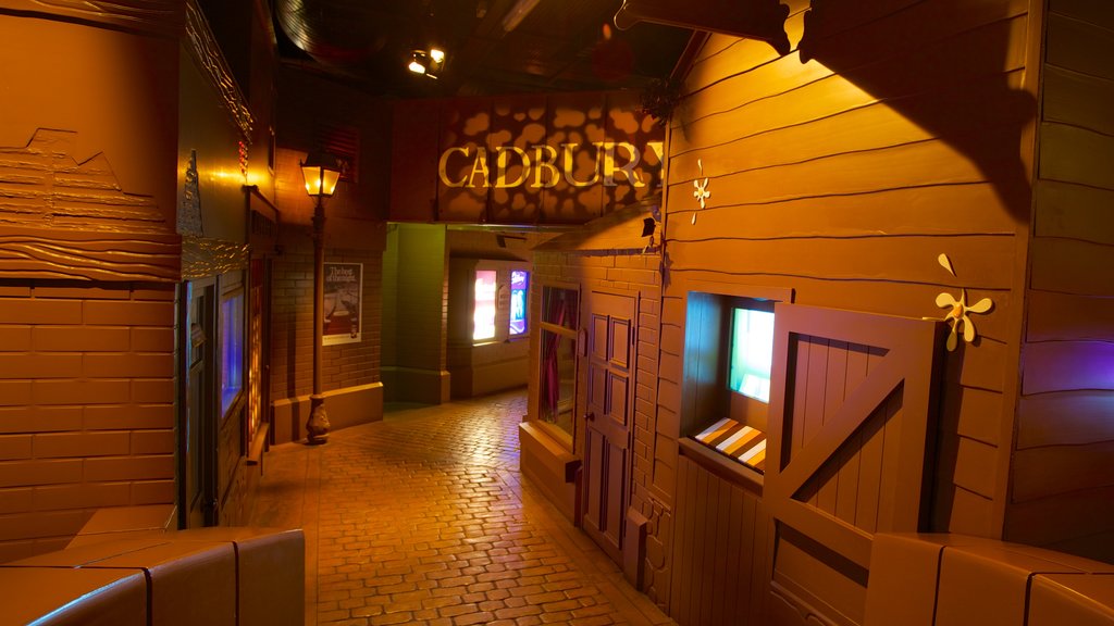 Cadbury World showing modern architecture and interior views