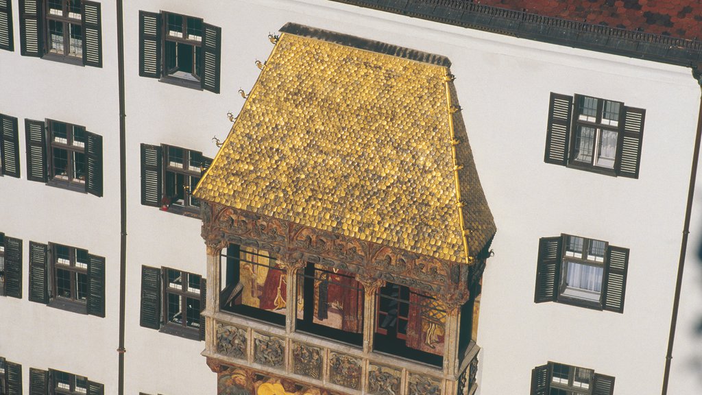 Golden Roof showing heritage architecture