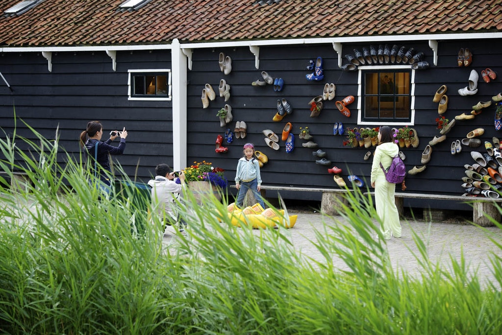 Artigianato a Zaanse-Schans. Courtesy of dezaanseschans.nl 