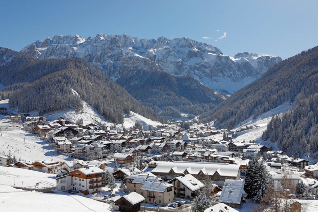 Selva di val Gardena, veduta del paesaggio innevato. Photo credit: Corbis