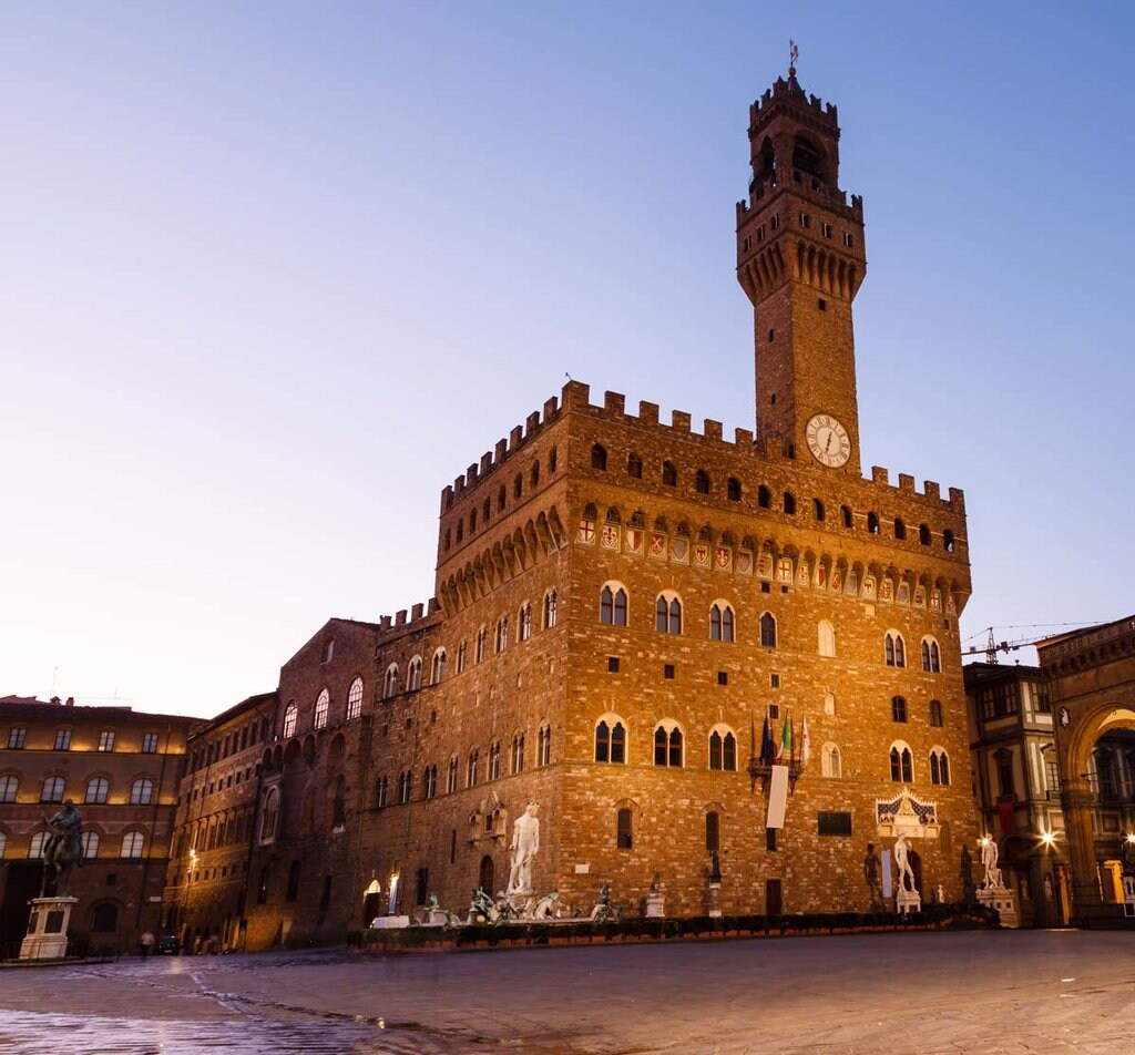 Palazzo Vecchio, affacciato su Piazza della Signoria. Fonte: EDAM