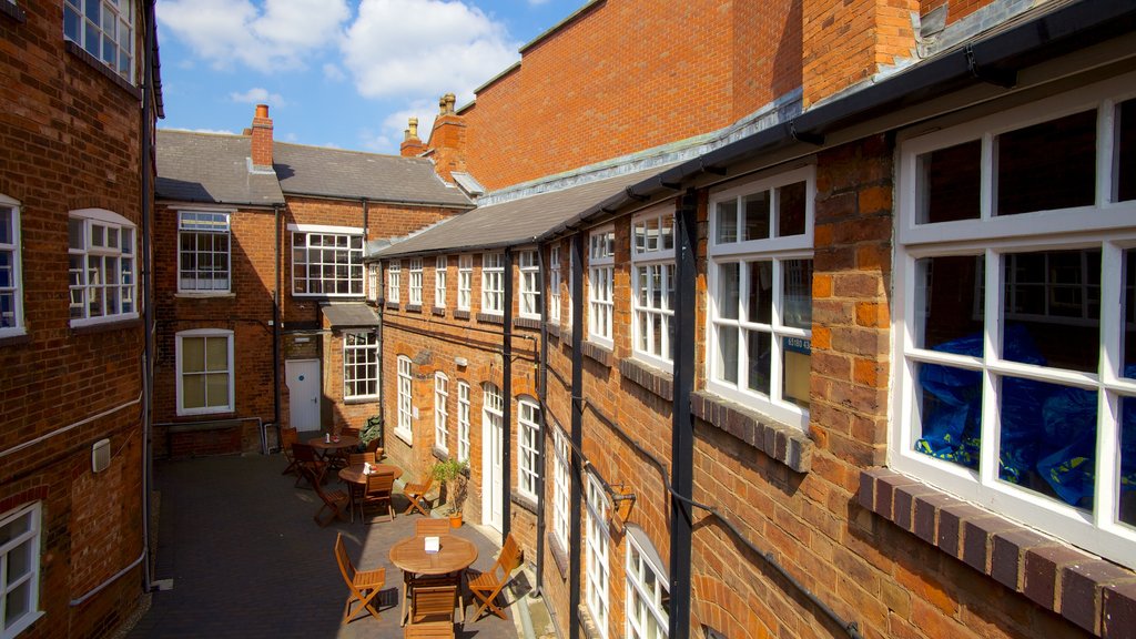 Museum of the Jewellery Quarter showing a city