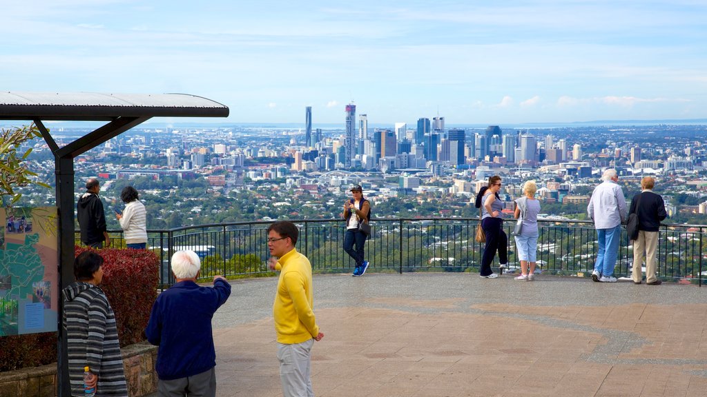 Mt. Coot-Tha which includes views, a city and a skyscraper